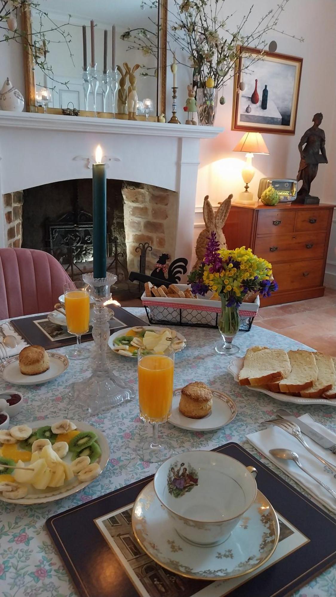 Hotel Le Griffon 1855 Saint-Laurent-Des-Autels Zewnętrze zdjęcie